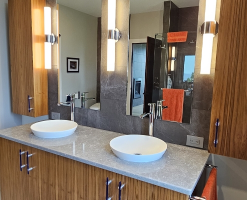 double bathroom vanity with vessel sinks