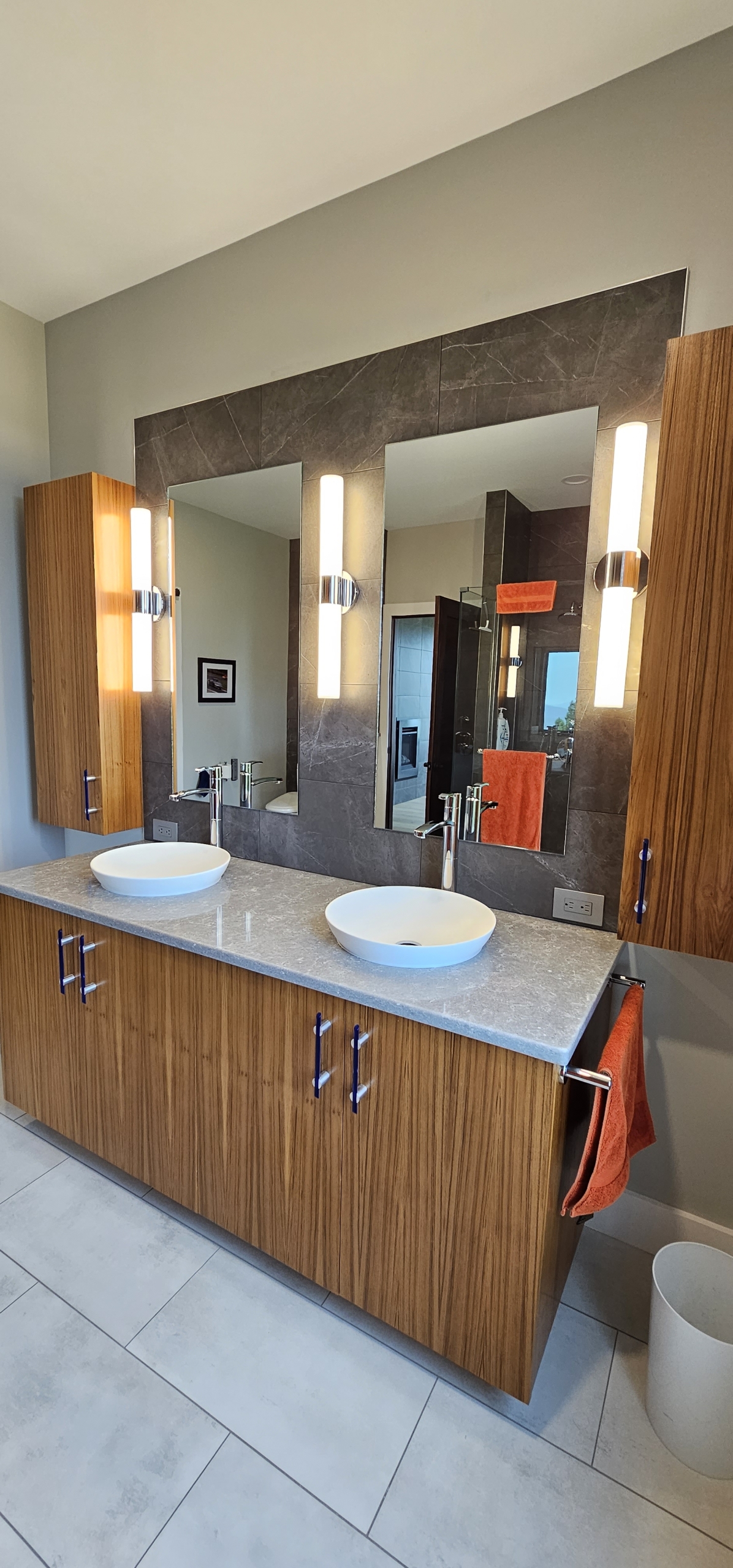double bathroom vanity with vessel sinks